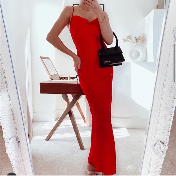 NWT ZARA Satin Dress Red S Blogger’s Favorite - Picture 6 of 9